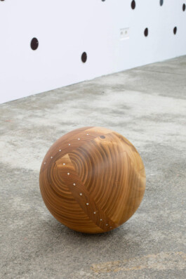 Superpositions, Valentýna Janů, Valentyna Janu, UPHOLSTERED, wood, OBJECT, object, objekt, TEXTILE, glass, současné umění, současné umění, contemporary art, female, emancipace, emancipation